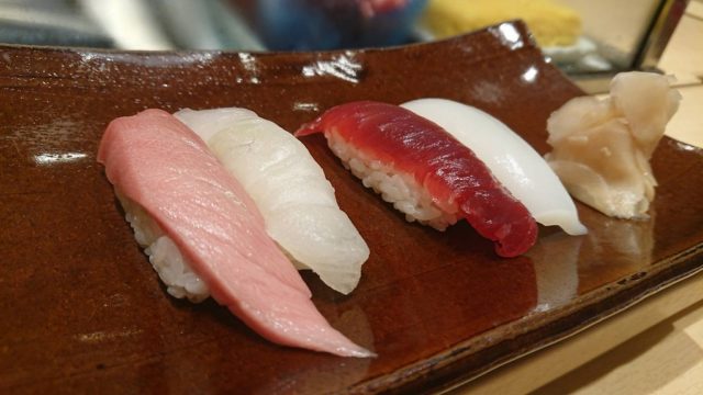 寿司の写真
