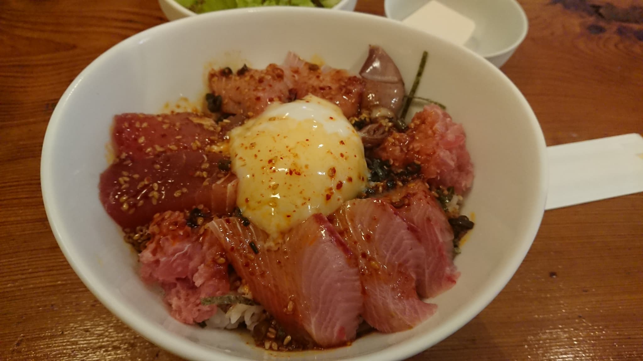 和田丸 魚が超新鮮 ピリ辛海鮮丼ランチが絶品 シブログ