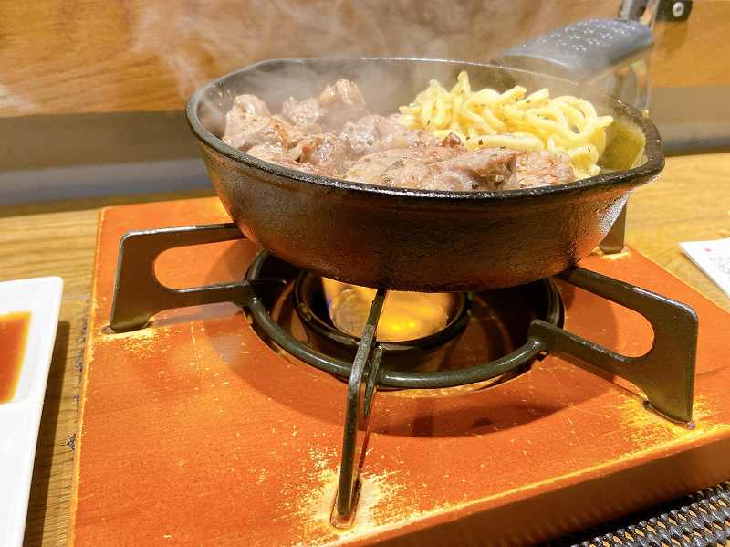 コスパ抜群 渋谷でステーキが1000円以下で食べれる Mandys Cube Steak シブログ